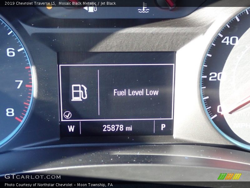 Mosaic Black Metallic / Jet Black 2019 Chevrolet Traverse LS