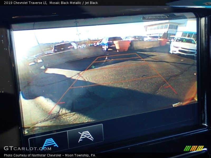 Mosaic Black Metallic / Jet Black 2019 Chevrolet Traverse LS