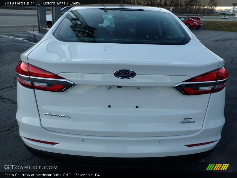 Oxford White / Ebony 2019 Ford Fusion SE