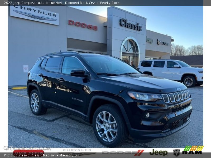 Diamond Black Crystal Pearl / Black 2022 Jeep Compass Latitude Lux 4x4