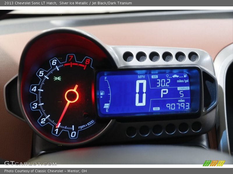 Silver Ice Metallic / Jet Black/Dark Titanium 2013 Chevrolet Sonic LT Hatch