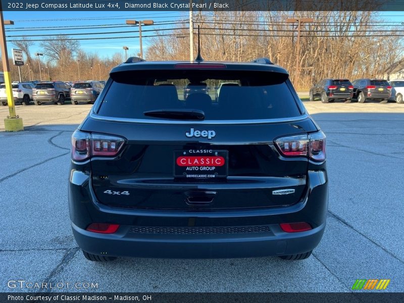 Diamond Black Crystal Pearl / Black 2022 Jeep Compass Latitude Lux 4x4