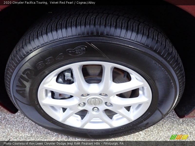 Velvet Red Pearl / Cognac/Alloy 2020 Chrysler Pacifica Touring