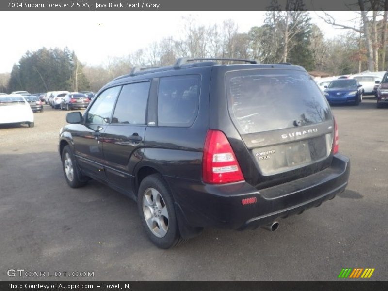 Java Black Pearl / Gray 2004 Subaru Forester 2.5 XS