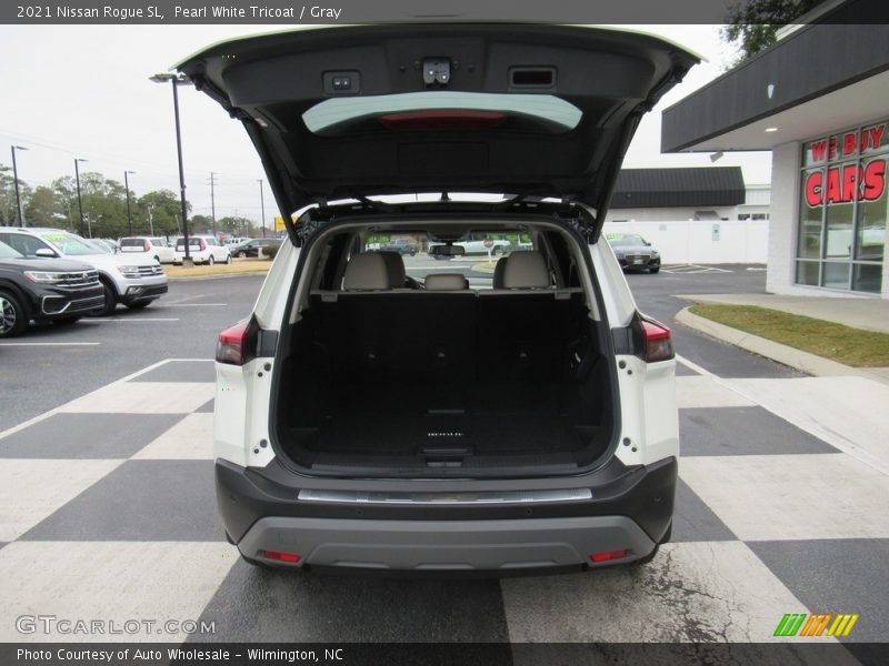 Pearl White Tricoat / Gray 2021 Nissan Rogue SL