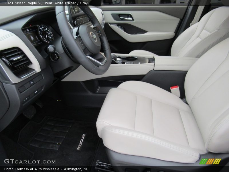Pearl White Tricoat / Gray 2021 Nissan Rogue SL