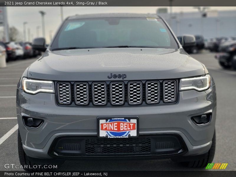 Sting-Gray / Black 2021 Jeep Grand Cherokee Laredo 4x4