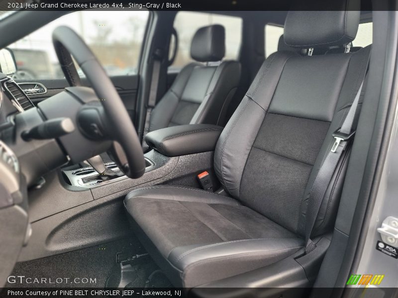 Sting-Gray / Black 2021 Jeep Grand Cherokee Laredo 4x4