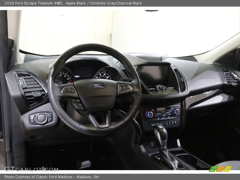Agate Black / Chromite Gray/Charcoal Black 2019 Ford Escape Titanium 4WD