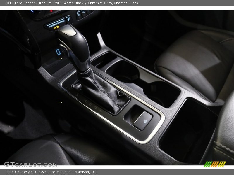 Agate Black / Chromite Gray/Charcoal Black 2019 Ford Escape Titanium 4WD