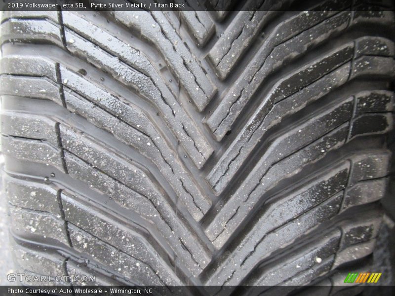 Pyrite Silver Metallic / Titan Black 2019 Volkswagen Jetta SEL