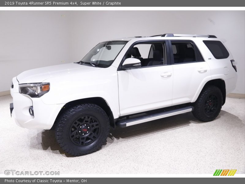 Super White / Graphite 2019 Toyota 4Runner SR5 Premium 4x4
