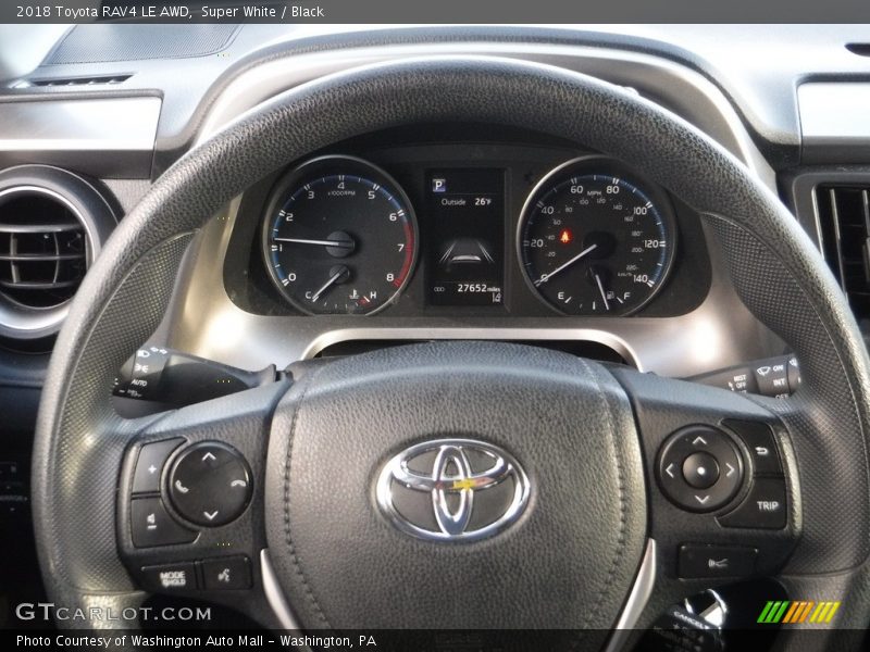 Super White / Black 2018 Toyota RAV4 LE AWD