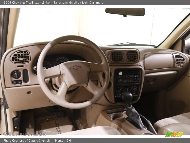 Sandstone Metallic / Light Cashmere 2004 Chevrolet TrailBlazer LS 4x4