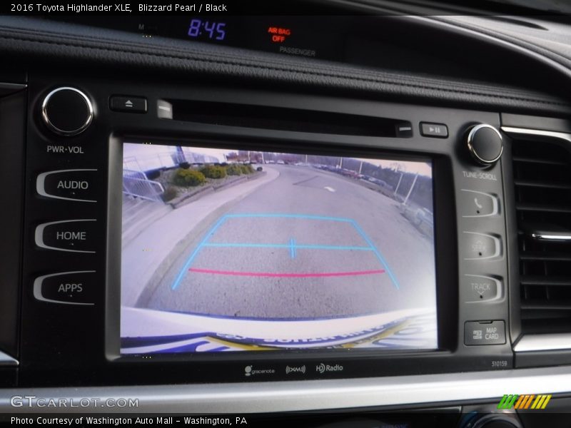 Blizzard Pearl / Black 2016 Toyota Highlander XLE