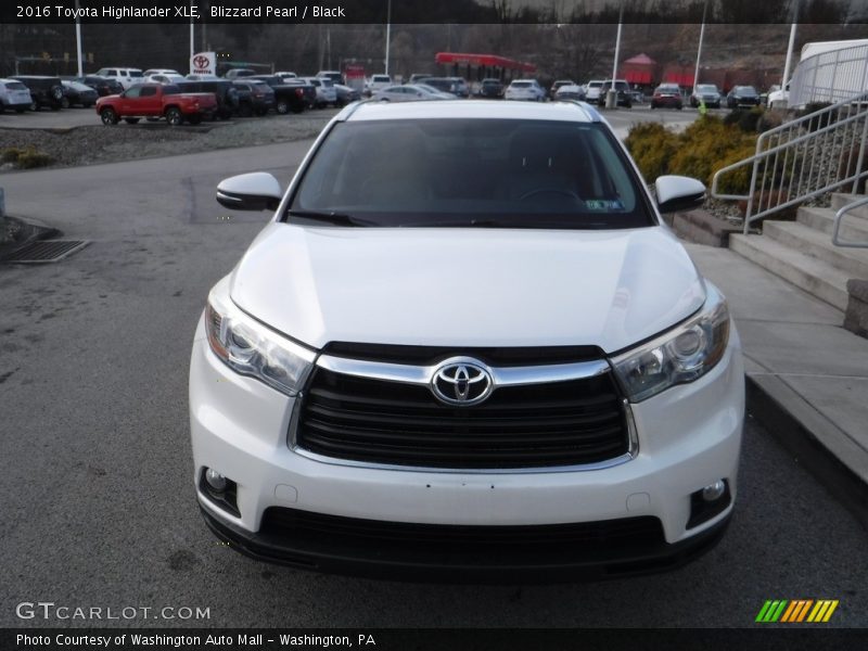 Blizzard Pearl / Black 2016 Toyota Highlander XLE