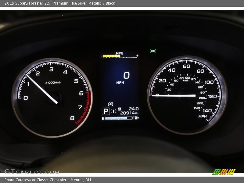 Ice Silver Metallic / Black 2019 Subaru Forester 2.5i Premium
