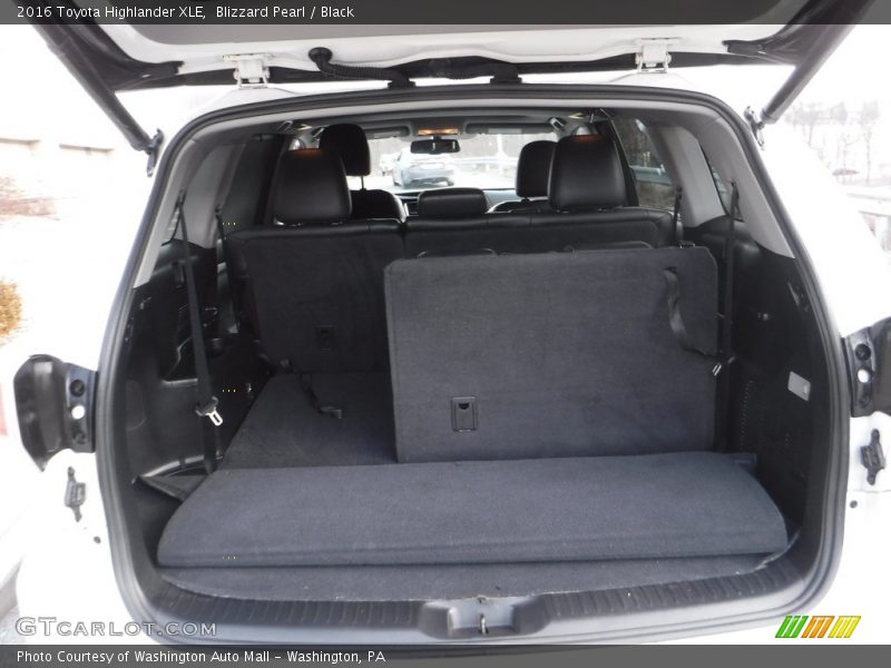 Blizzard Pearl / Black 2016 Toyota Highlander XLE