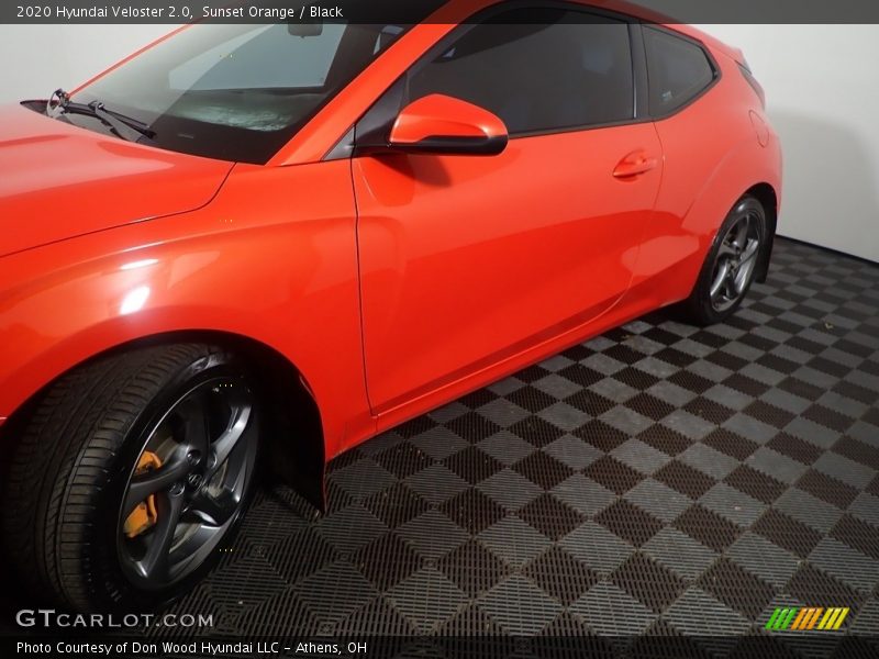 Sunset Orange / Black 2020 Hyundai Veloster 2.0