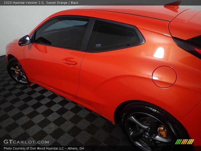 Sunset Orange / Black 2020 Hyundai Veloster 2.0