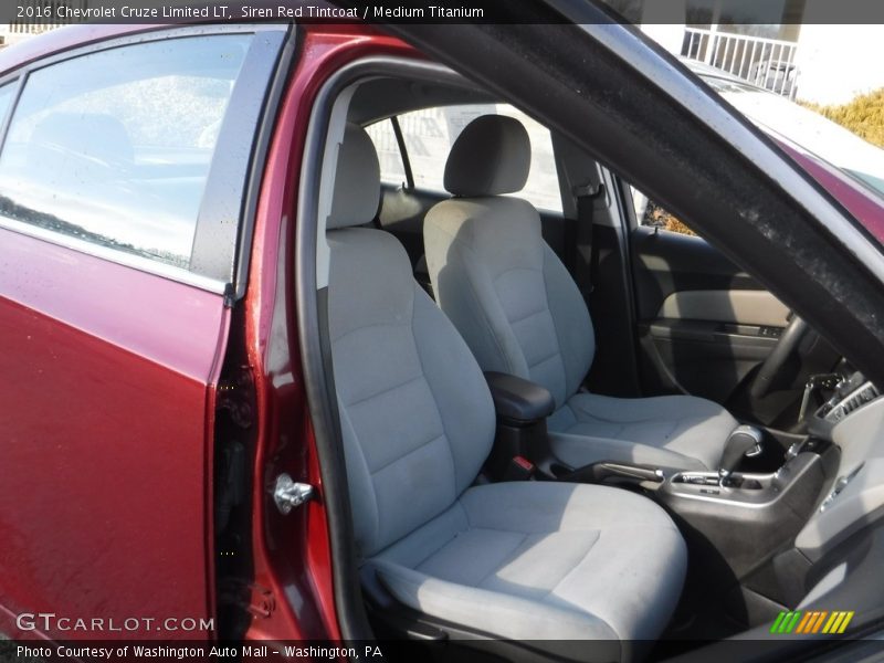 Siren Red Tintcoat / Medium Titanium 2016 Chevrolet Cruze Limited LT