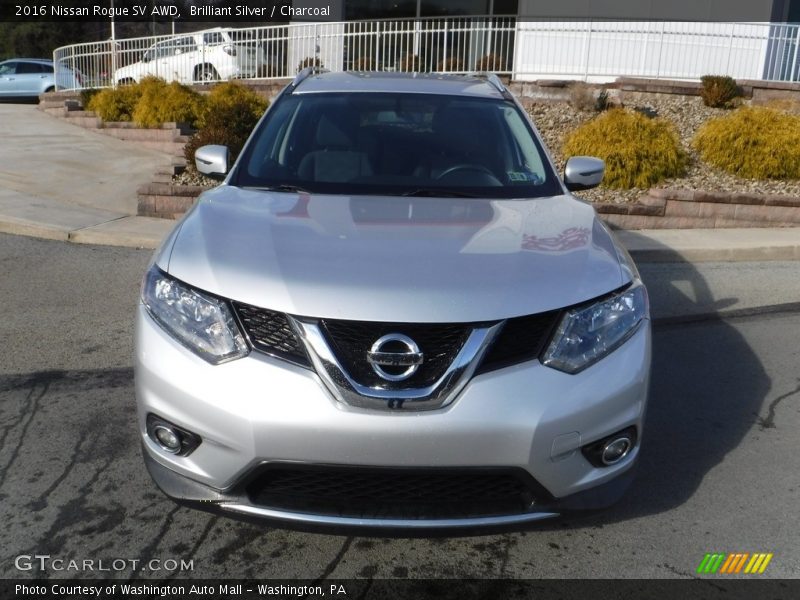 Brilliant Silver / Charcoal 2016 Nissan Rogue SV AWD