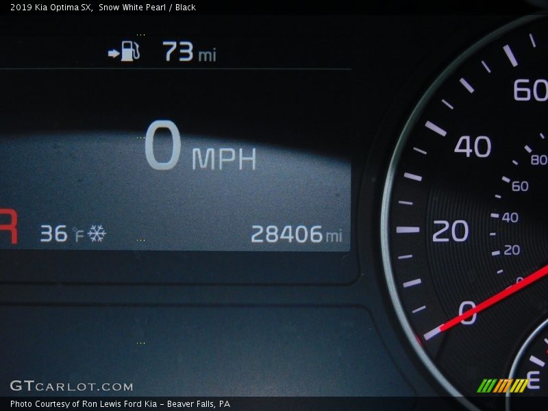 Snow White Pearl / Black 2019 Kia Optima SX
