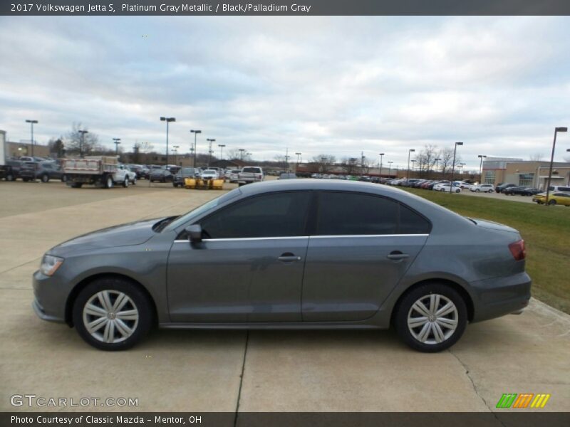 Platinum Gray Metallic / Black/Palladium Gray 2017 Volkswagen Jetta S