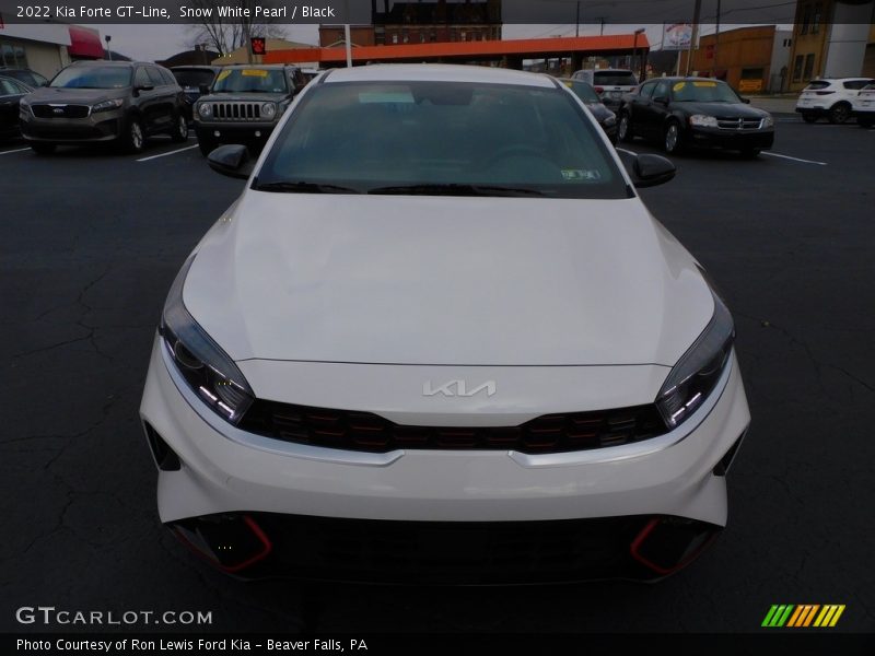 Snow White Pearl / Black 2022 Kia Forte GT-Line