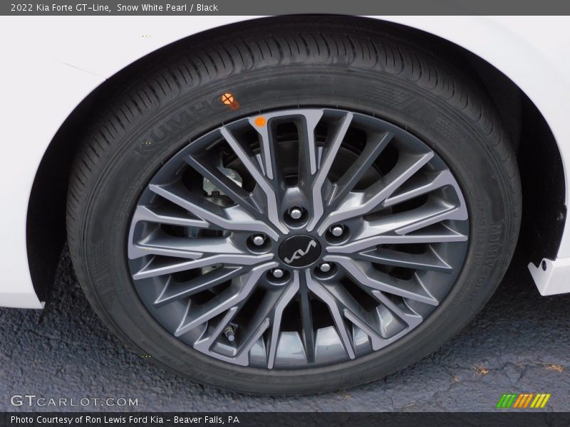 Snow White Pearl / Black 2022 Kia Forte GT-Line