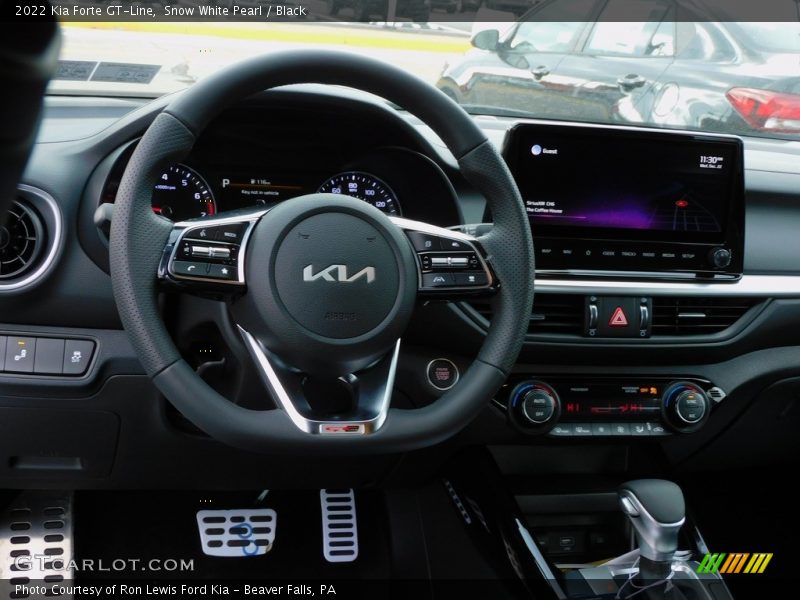 Snow White Pearl / Black 2022 Kia Forte GT-Line