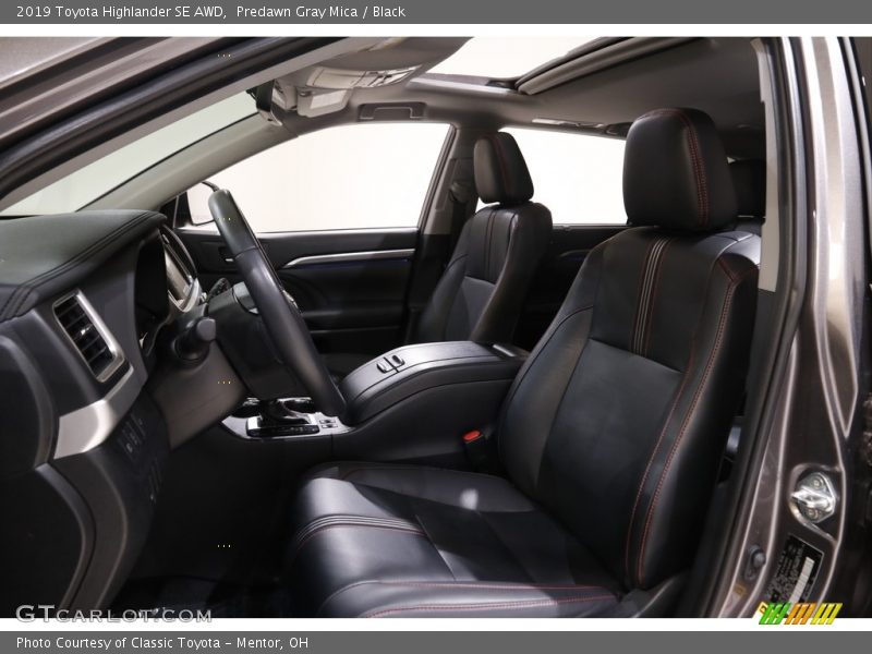 Predawn Gray Mica / Black 2019 Toyota Highlander SE AWD
