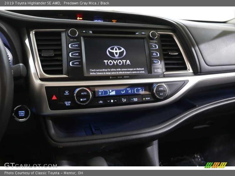 Predawn Gray Mica / Black 2019 Toyota Highlander SE AWD