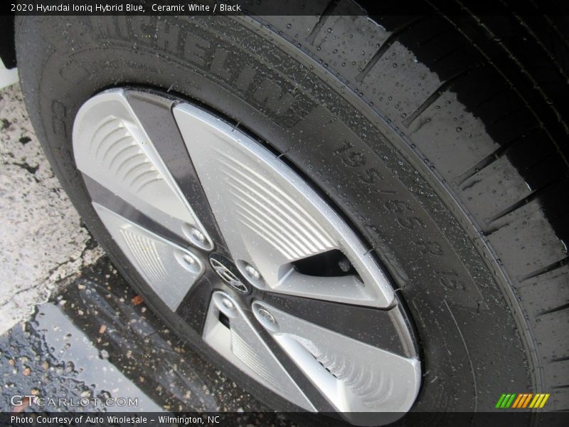 Ceramic White / Black 2020 Hyundai Ioniq Hybrid Blue