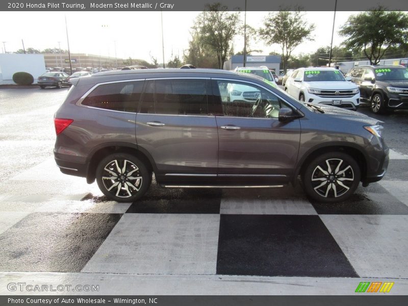 Modern Steel Metallic / Gray 2020 Honda Pilot Touring