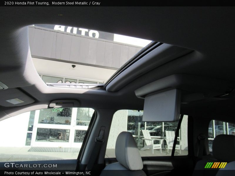 Modern Steel Metallic / Gray 2020 Honda Pilot Touring