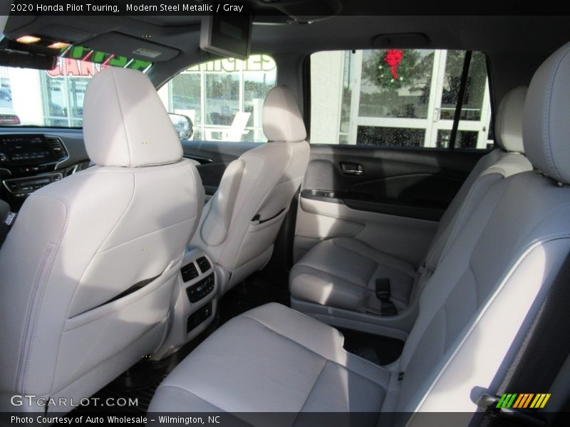 Modern Steel Metallic / Gray 2020 Honda Pilot Touring