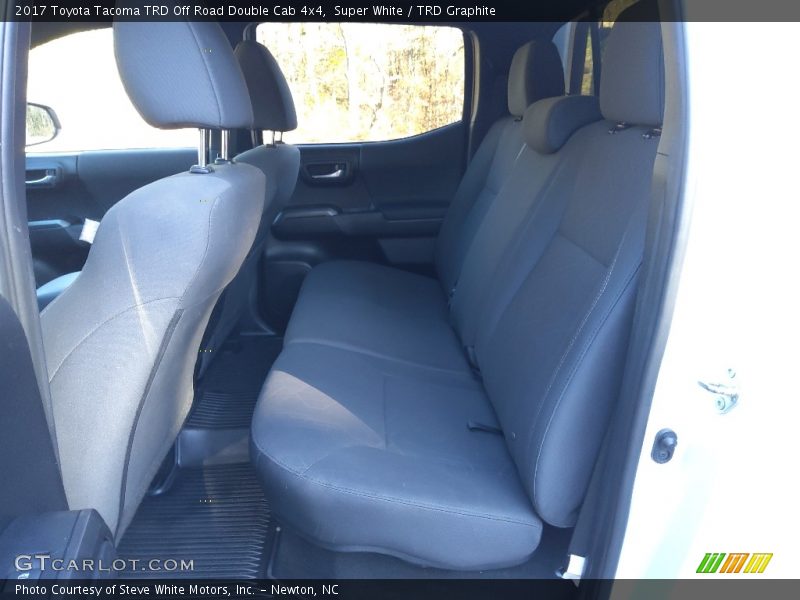 Super White / TRD Graphite 2017 Toyota Tacoma TRD Off Road Double Cab 4x4