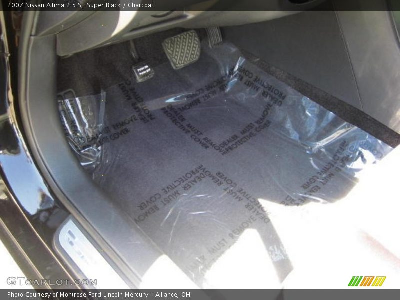 Super Black / Charcoal 2007 Nissan Altima 2.5 S