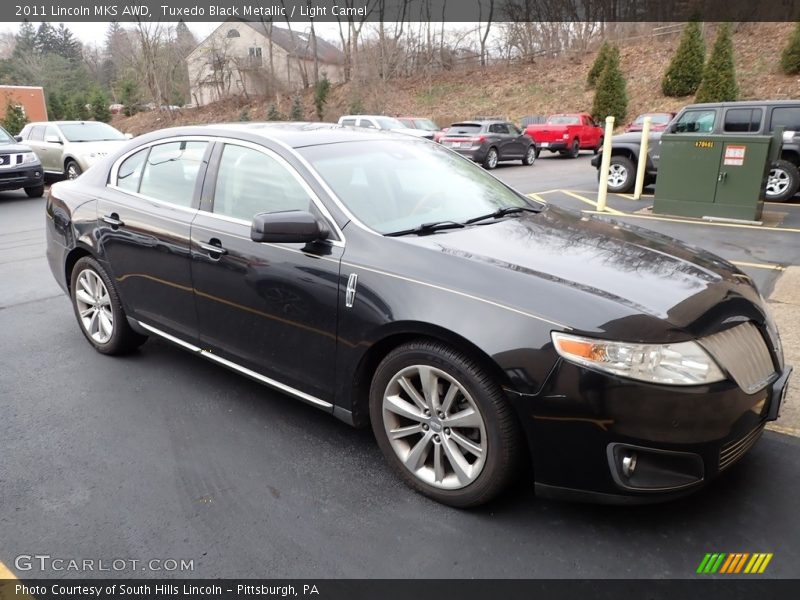 Tuxedo Black Metallic / Light Camel 2011 Lincoln MKS AWD