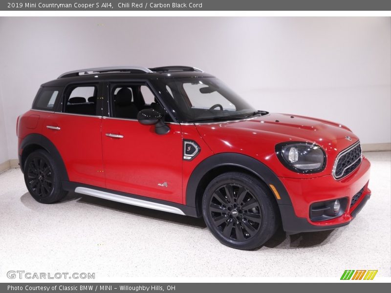 Chili Red / Carbon Black Cord 2019 Mini Countryman Cooper S All4