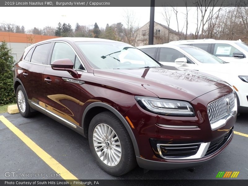 Burgundy Velvet / Cappuccino 2019 Lincoln Nautilus FWD