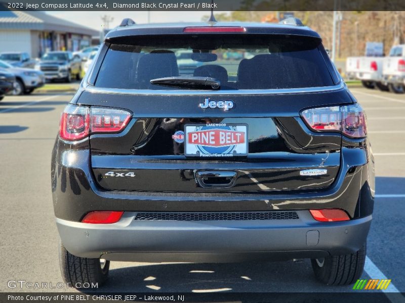 Diamond Black Crystal Pearl / Black 2022 Jeep Compass Latitude 4x4