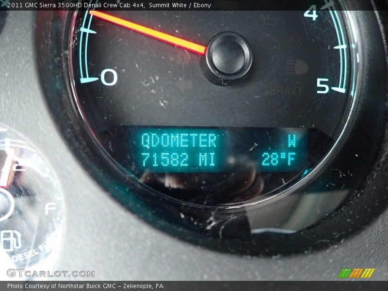 Summit White / Ebony 2011 GMC Sierra 3500HD Denali Crew Cab 4x4