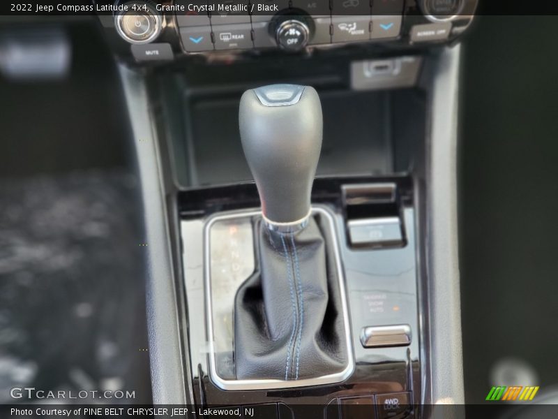 Granite Crystal Metallic / Black 2022 Jeep Compass Latitude 4x4