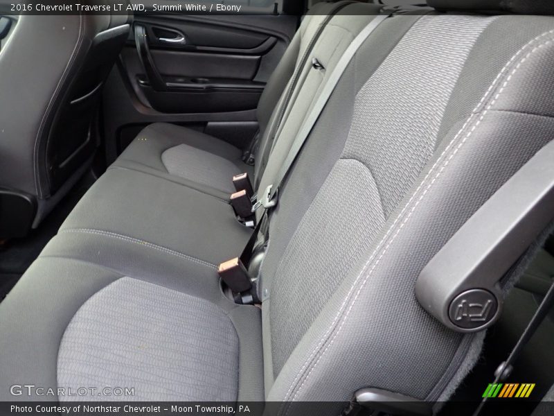 Summit White / Ebony 2016 Chevrolet Traverse LT AWD
