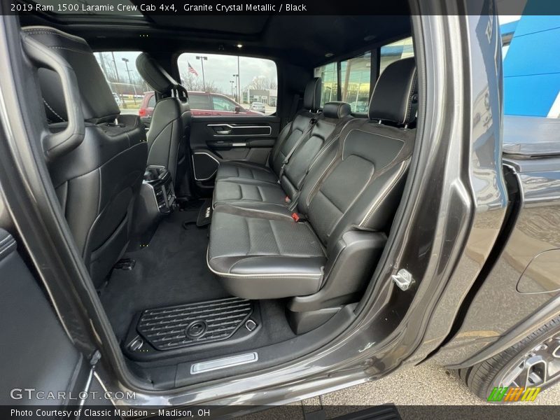 Granite Crystal Metallic / Black 2019 Ram 1500 Laramie Crew Cab 4x4