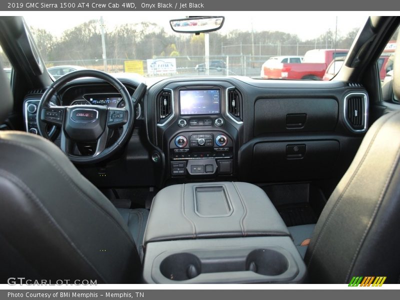 Onyx Black / Jet Black 2019 GMC Sierra 1500 AT4 Crew Cab 4WD