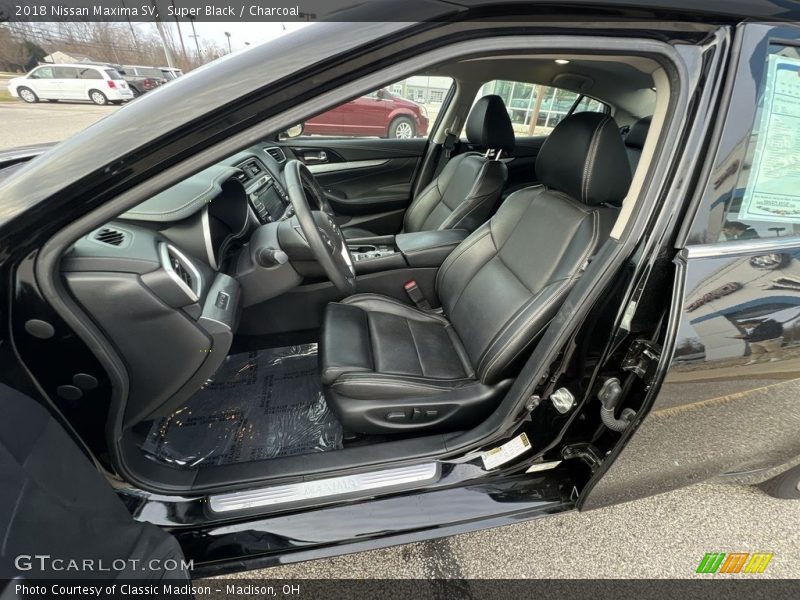 Super Black / Charcoal 2018 Nissan Maxima SV