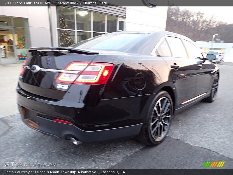 Shadow Black / Charcoal Black 2018 Ford Taurus SHO AWD